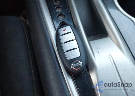 2018 Nissan Pathfinder Sv from USA, damaged, VIN 5N1DR2MNXJC650068